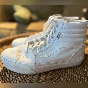 Vans women’s Filmore hi tops